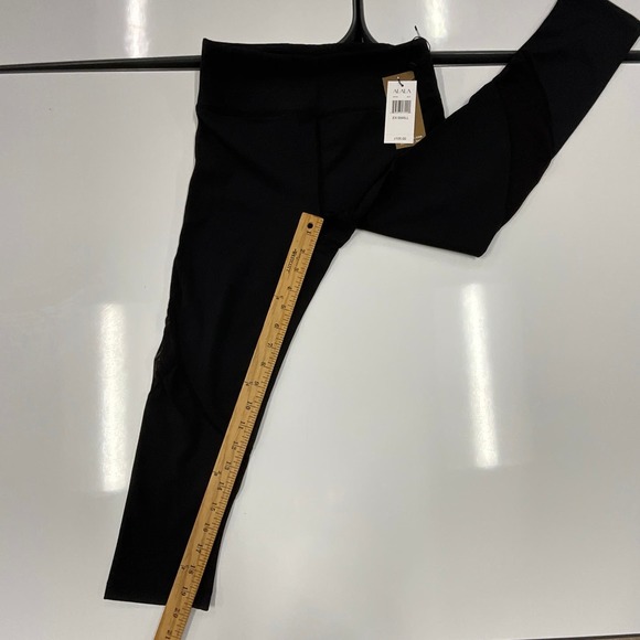 NWT Women’s ALALA Leggings~Mesh~key pocket Back waterproof zip Pocket~Black XS - Picture 8 of 9